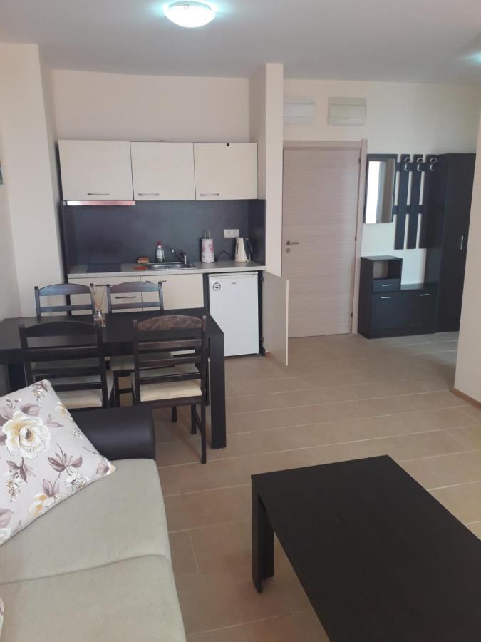 Gradina Sunny Deluxe Apartment Sozopol Eksteriør bilde