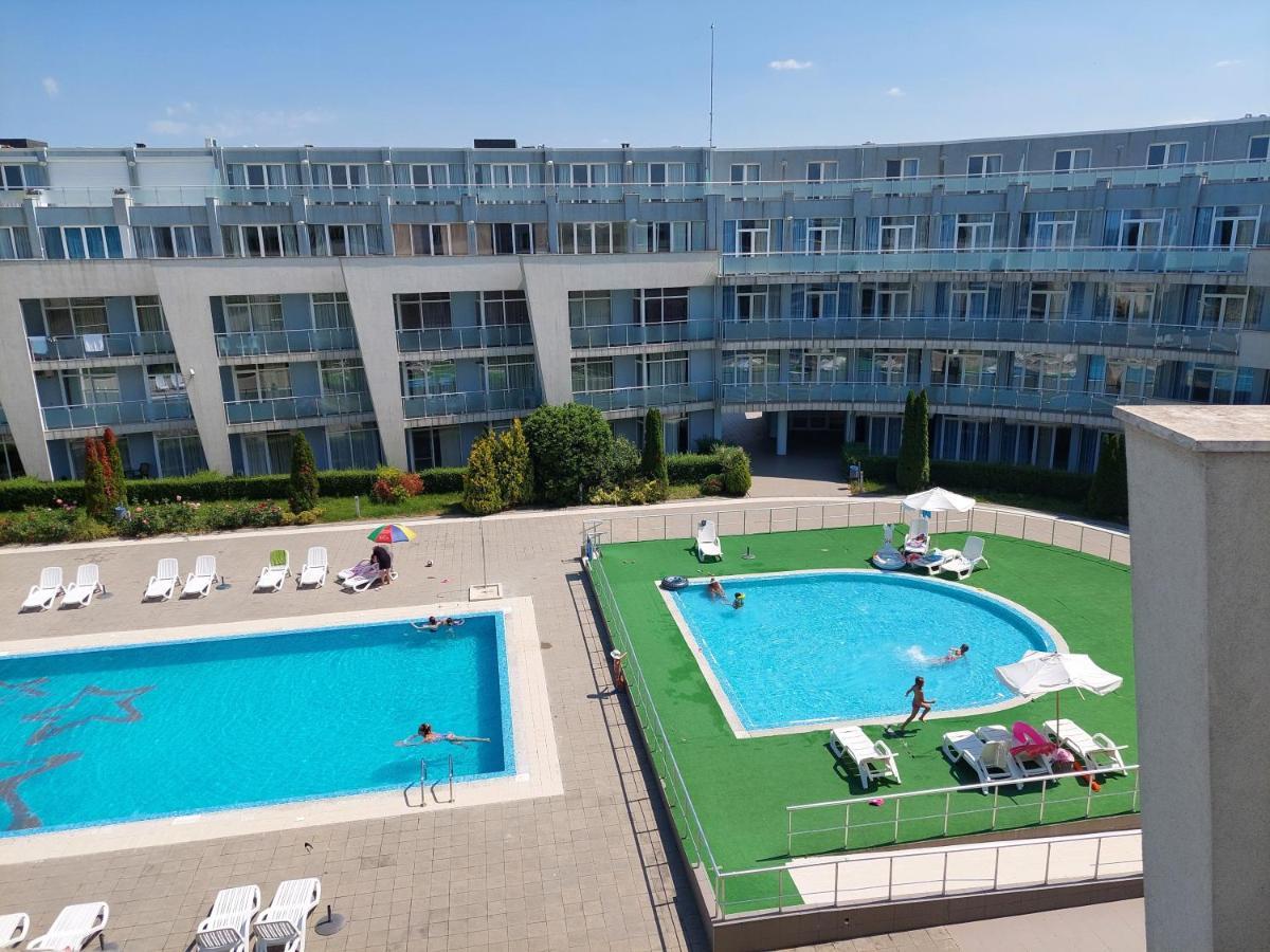 Gradina Sunny Deluxe Apartment Sozopol Eksteriør bilde