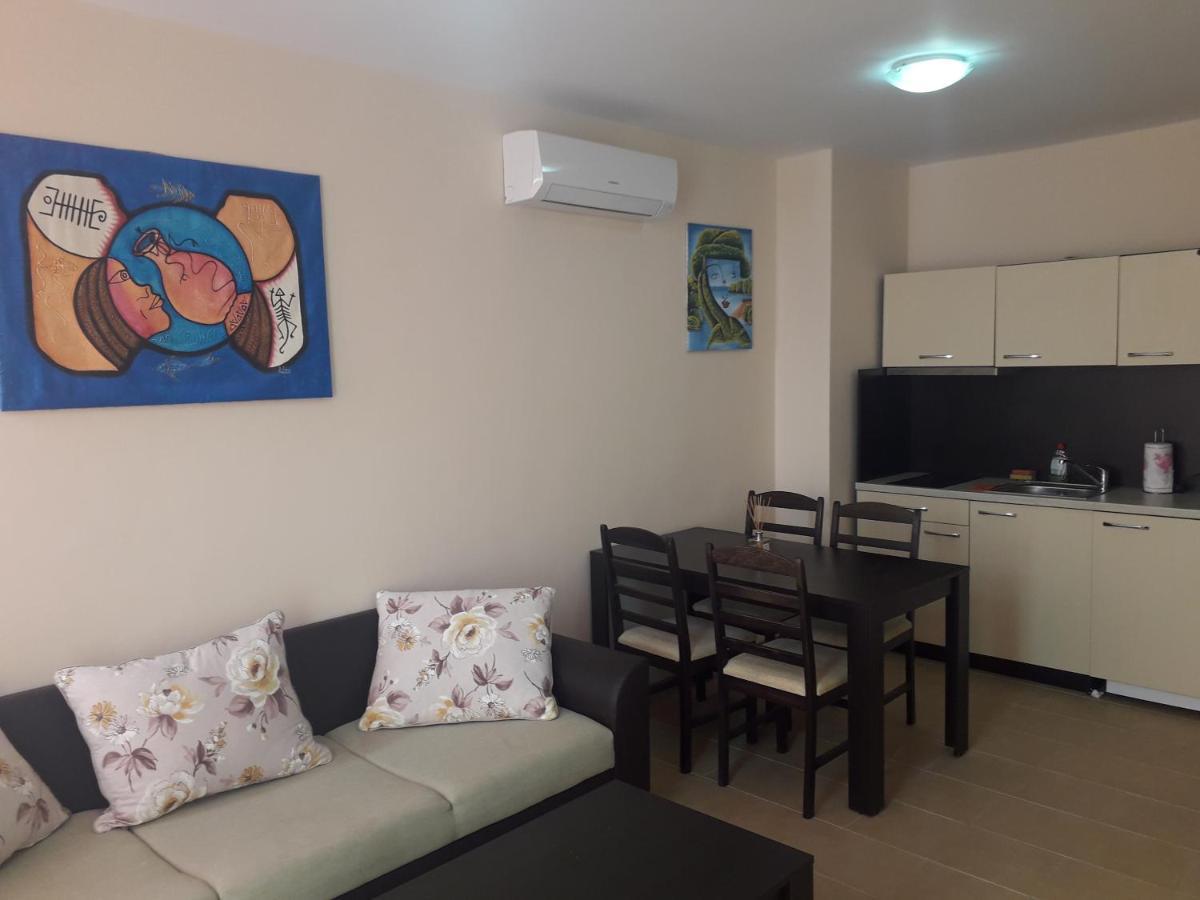 Gradina Sunny Deluxe Apartment Sozopol Eksteriør bilde